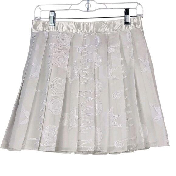 Tail Dresses & Skirts - VINTAGE Tail Pleated Tennis Skirt Sz 12 White Raw Edge Appliques Pickleball Golf